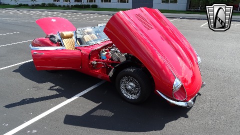 1970 Jaguar XKE image 55