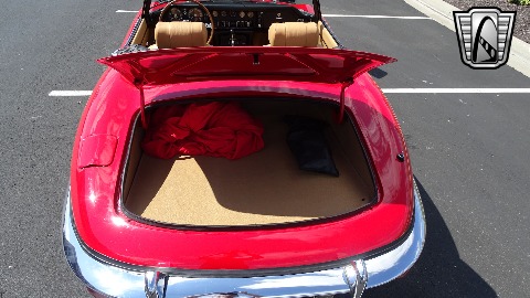 1970 Jaguar XKE image 56