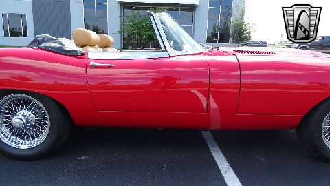 1970 Jaguar XKE image 34