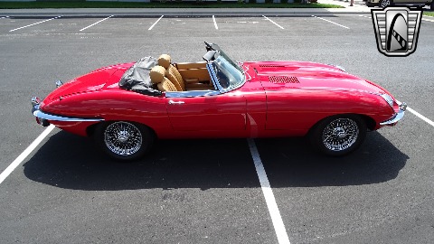 1970 Jaguar XKE image 12