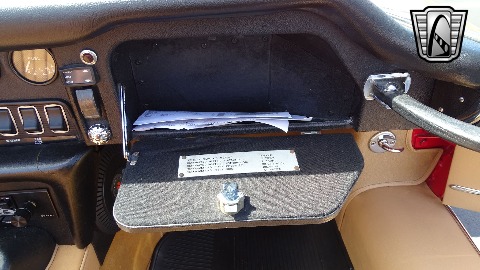 1970 Jaguar XKE image 116