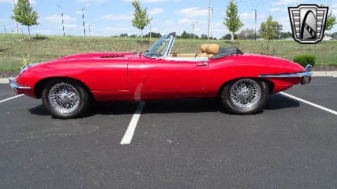 1970 Jaguar XKE image 16