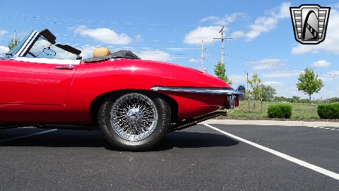 1970 Jaguar XKE image 45