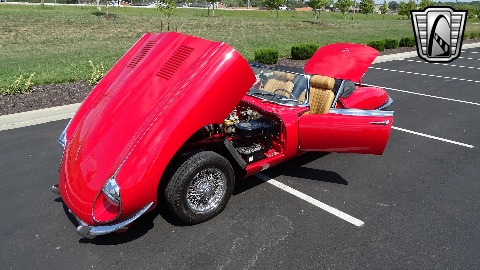 1970 Jaguar XKE image 49