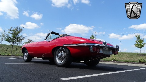 1970 Jaguar XKE image 25