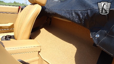 1970 Jaguar XKE image 129