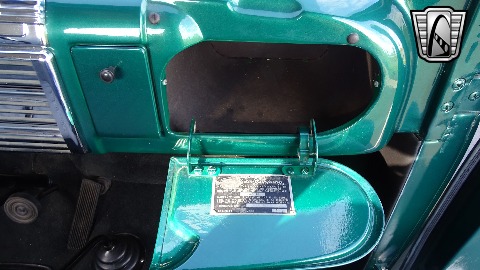 1949 Ford F1 image 114