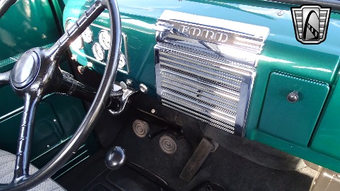 1949 Ford F1 image 116