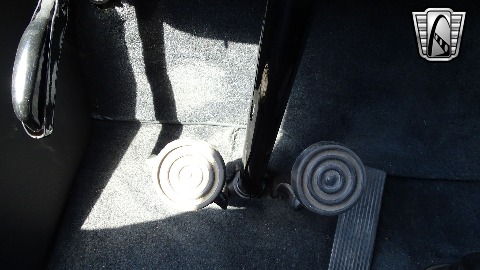 1949 Ford F1 image 131