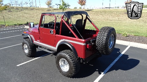 1986 Jeep CJ7 image 9