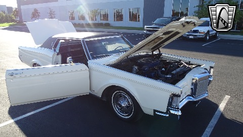 1969 Lincoln Continental image 55