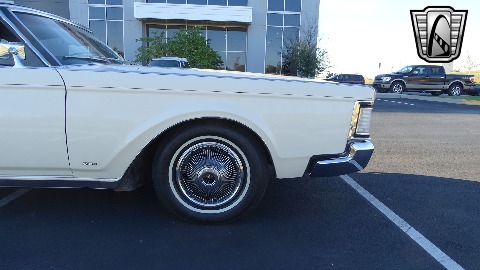 1969 Lincoln Continental image 35