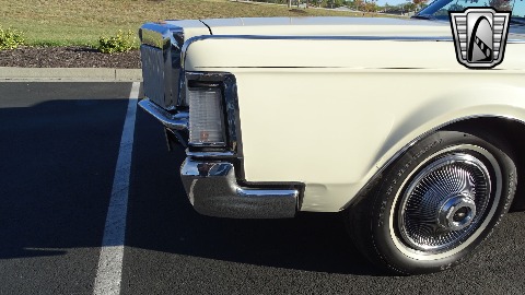 1969 Lincoln Continental image 90