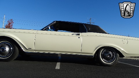 1969 Lincoln Continental image 46