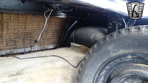 1957 Ford Custom image 59