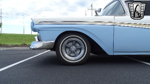 1957 Ford Custom image 111