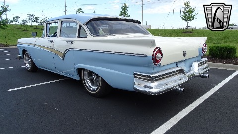 1957 Ford Custom image 87