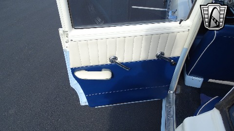 1957 Ford Custom image 37