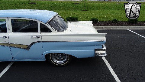 1957 Ford Custom image 64