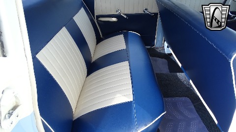 1957 Ford Custom image 91