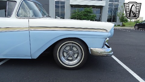 1957 Ford Custom image 40