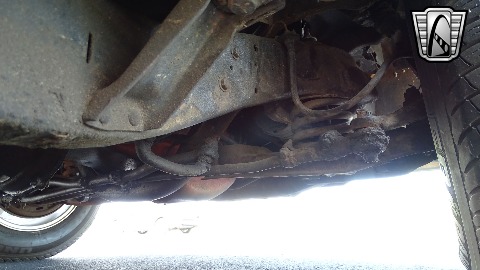 1957 Ford Custom image 143