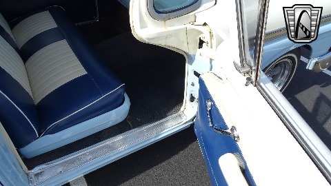 1957 Ford Custom image 119