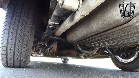 1957 Ford Custom image 120