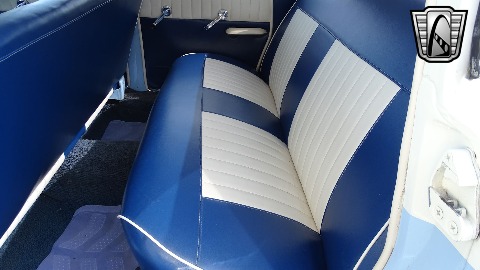 1957 Ford Custom image 49