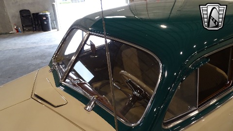 1947 Chevrolet Fleetline image 111