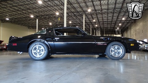 1977 Pontiac Firebird image 28