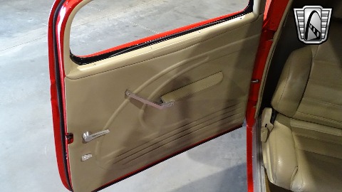 1934 Ford 3 Window image 110