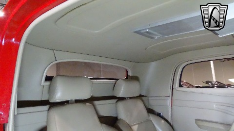 1934 Ford 3 Window image 114