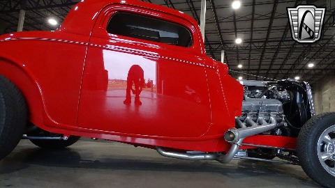 1934 Ford 3 Window image 37