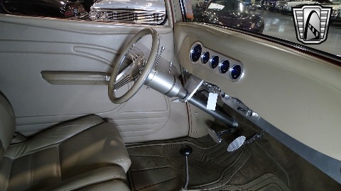 1934 Ford 3 Window image 116