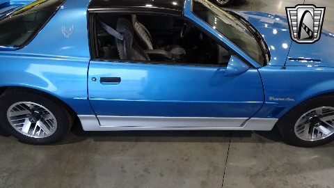 1988 Pontiac Firebird Trans-Am image 31