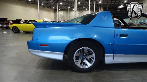 1988 Pontiac Firebird Trans-Am image 33