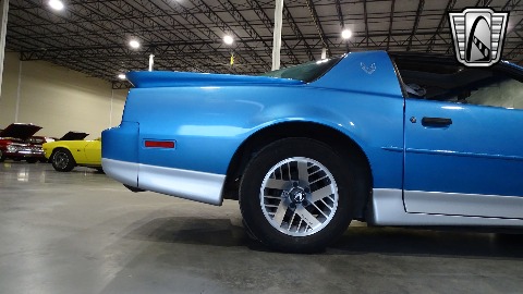 1988 Pontiac Firebird Trans-Am image 38