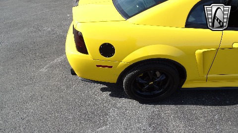 1999 Ford Mustang image 32