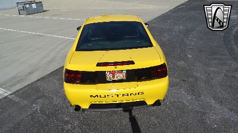 1999 Ford Mustang image 10
