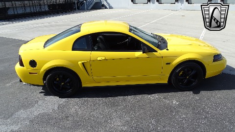 1999 Ford Mustang image 12