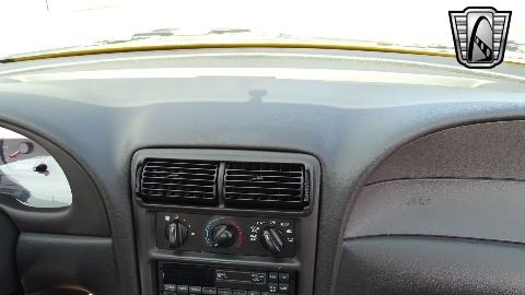 1999 Ford Mustang image 118