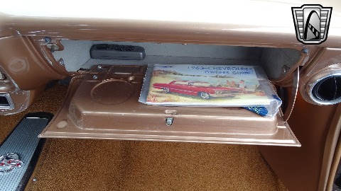 1963 Chevrolet Impala image 138