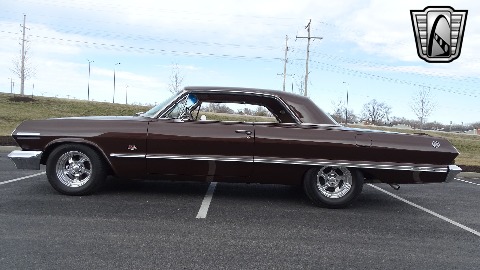 1963 Chevrolet Impala image 16