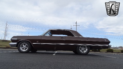 1963 Chevrolet Impala image 24