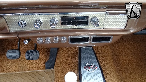 1963 Chevrolet Impala image 157