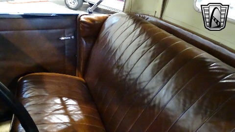 1930 Ford Model A image 111