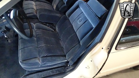 1988 Cadillac Sedan DeVille image 134