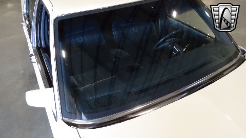 1988 Cadillac Sedan DeVille image 88