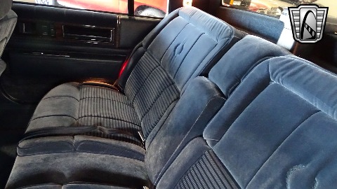1988 Cadillac Sedan DeVille image 150